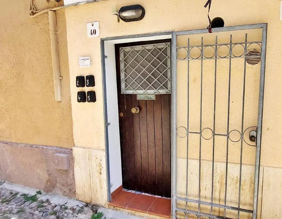 Alghero Center Little Home - 2 - Апартаменты